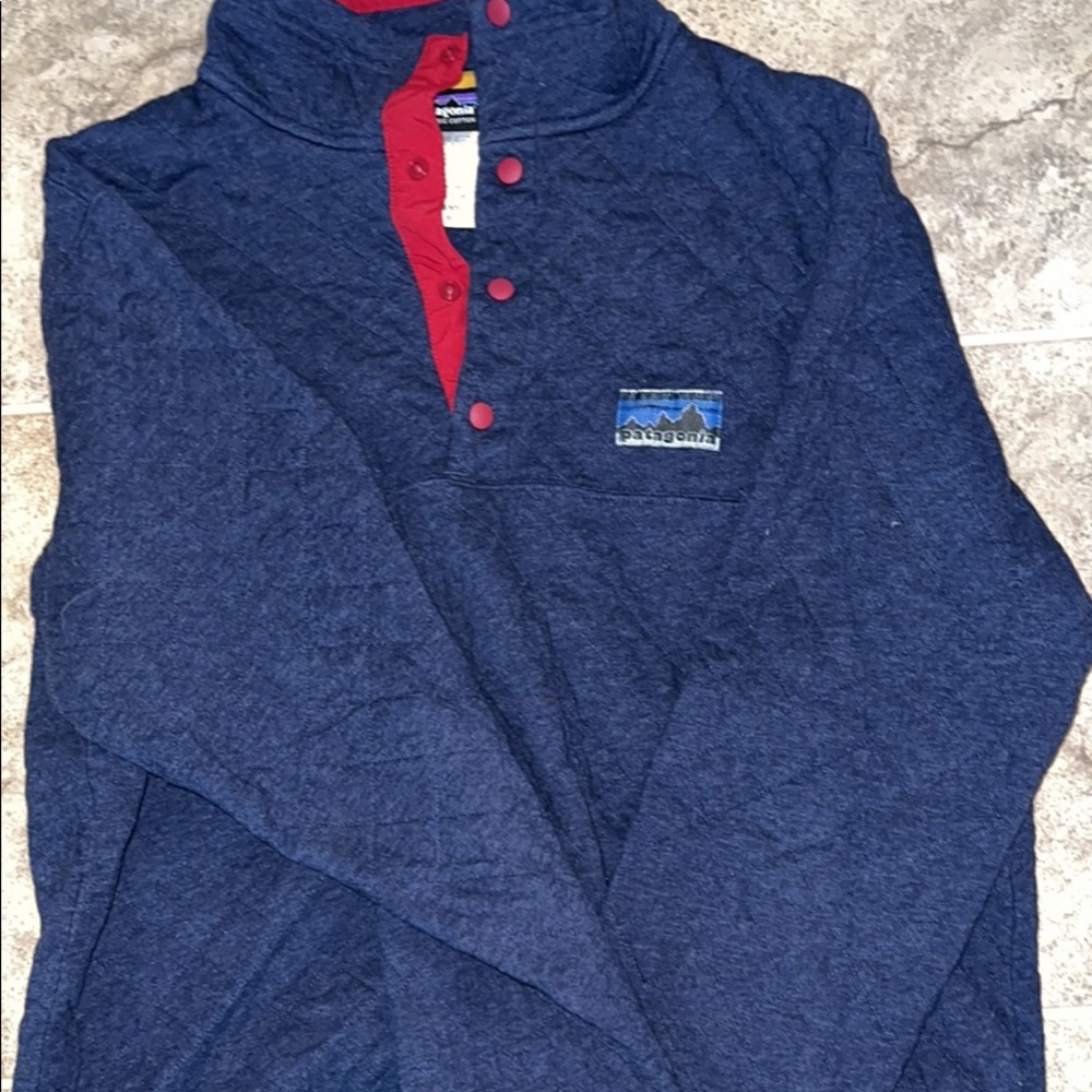 Mens medium Patagonia jacket navy